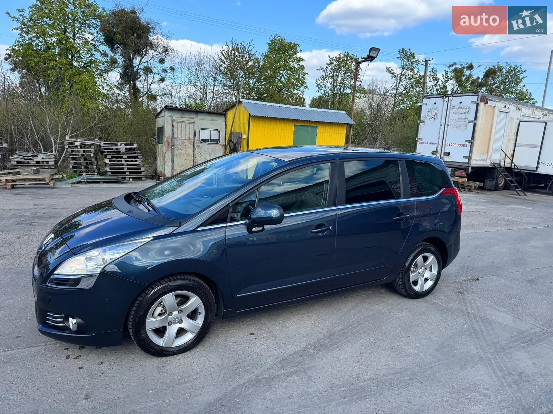 2012 Peugeot 5008 - мініатюра 3