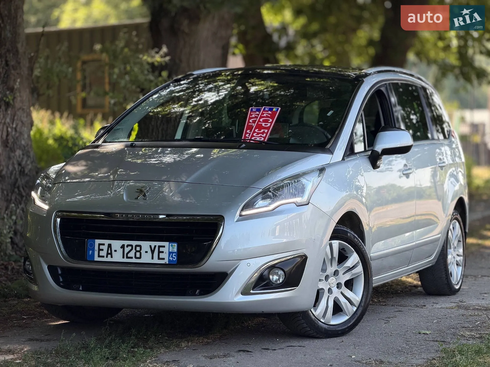 2016 Peugeot 5008 - фото 1