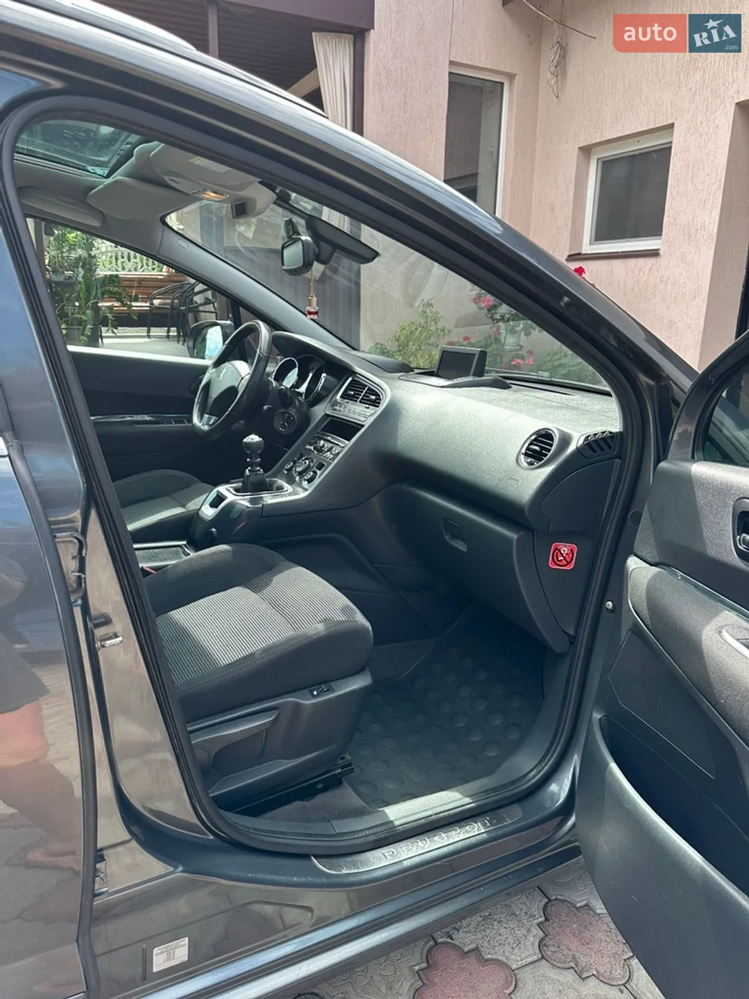 Peugeot 5008 2010 VIN VF30E9HZHAS052425 фото оголошення 11 з 15