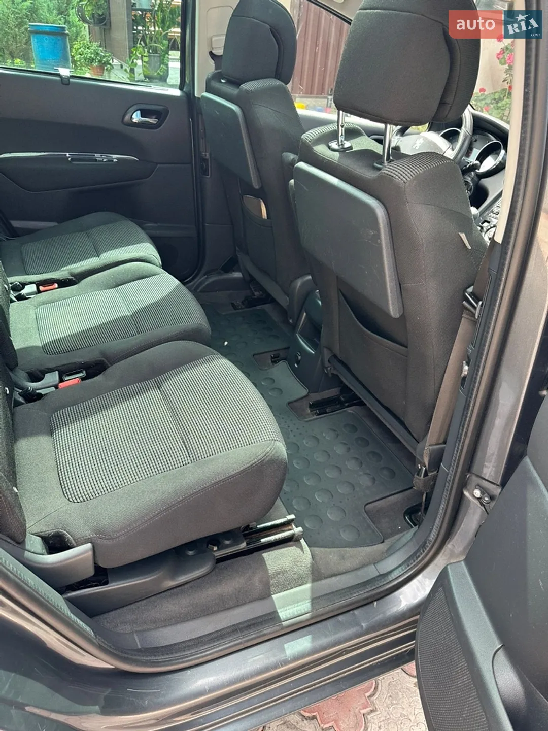 2010 Peugeot 5008 - мініатюра 12