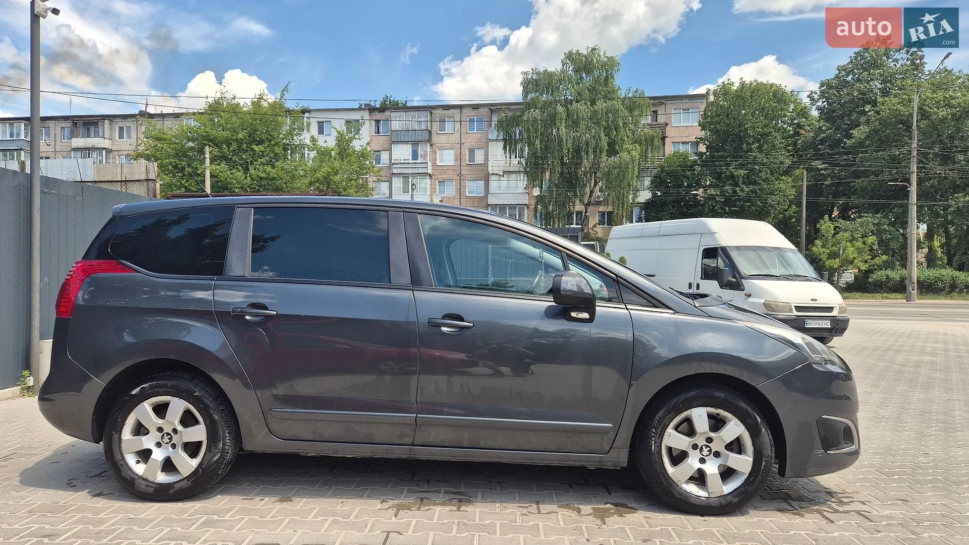 2015 Peugeot 5008 - мініатюра 18