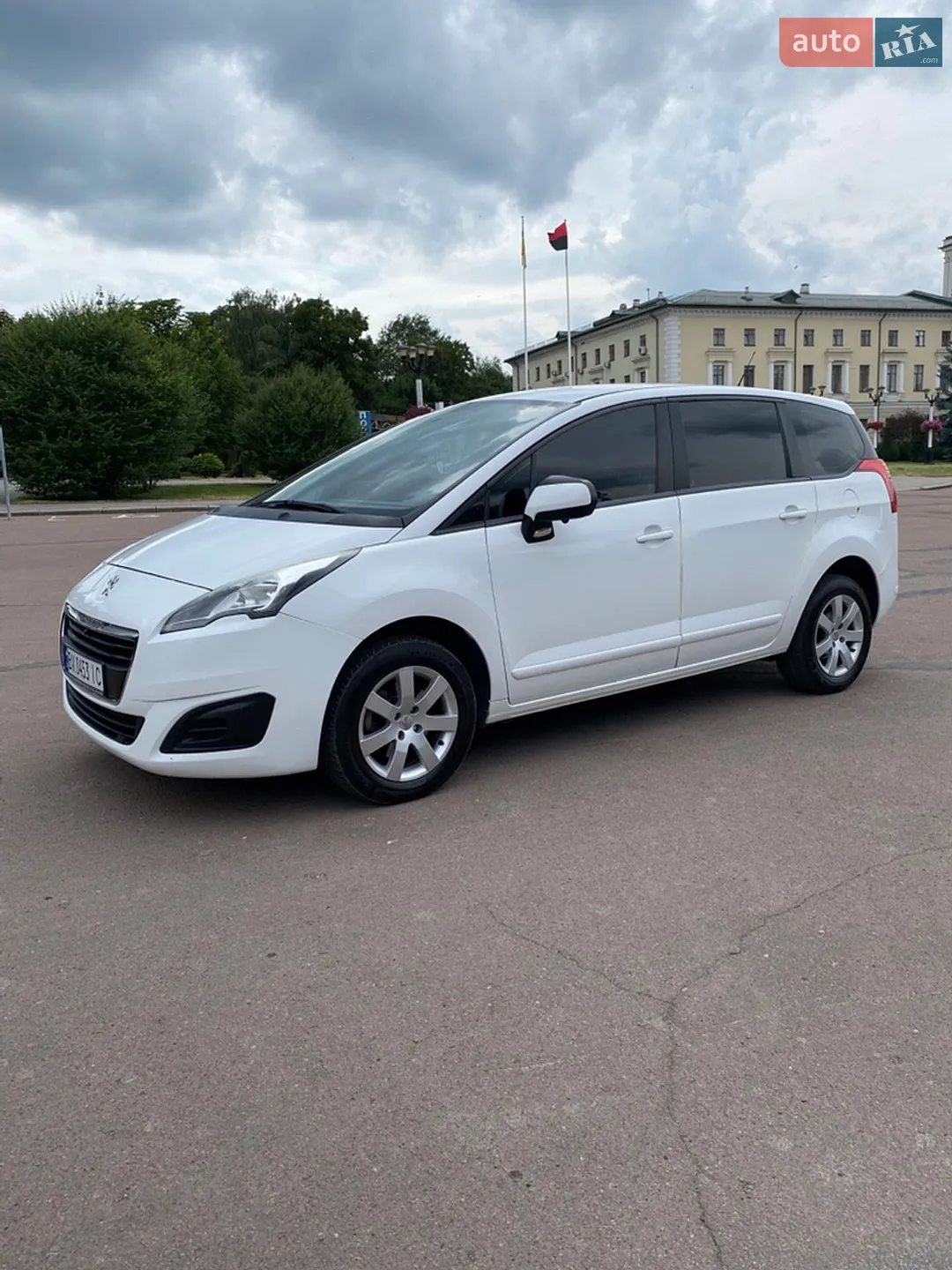 2015 Peugeot 5008 - мініатюра 2