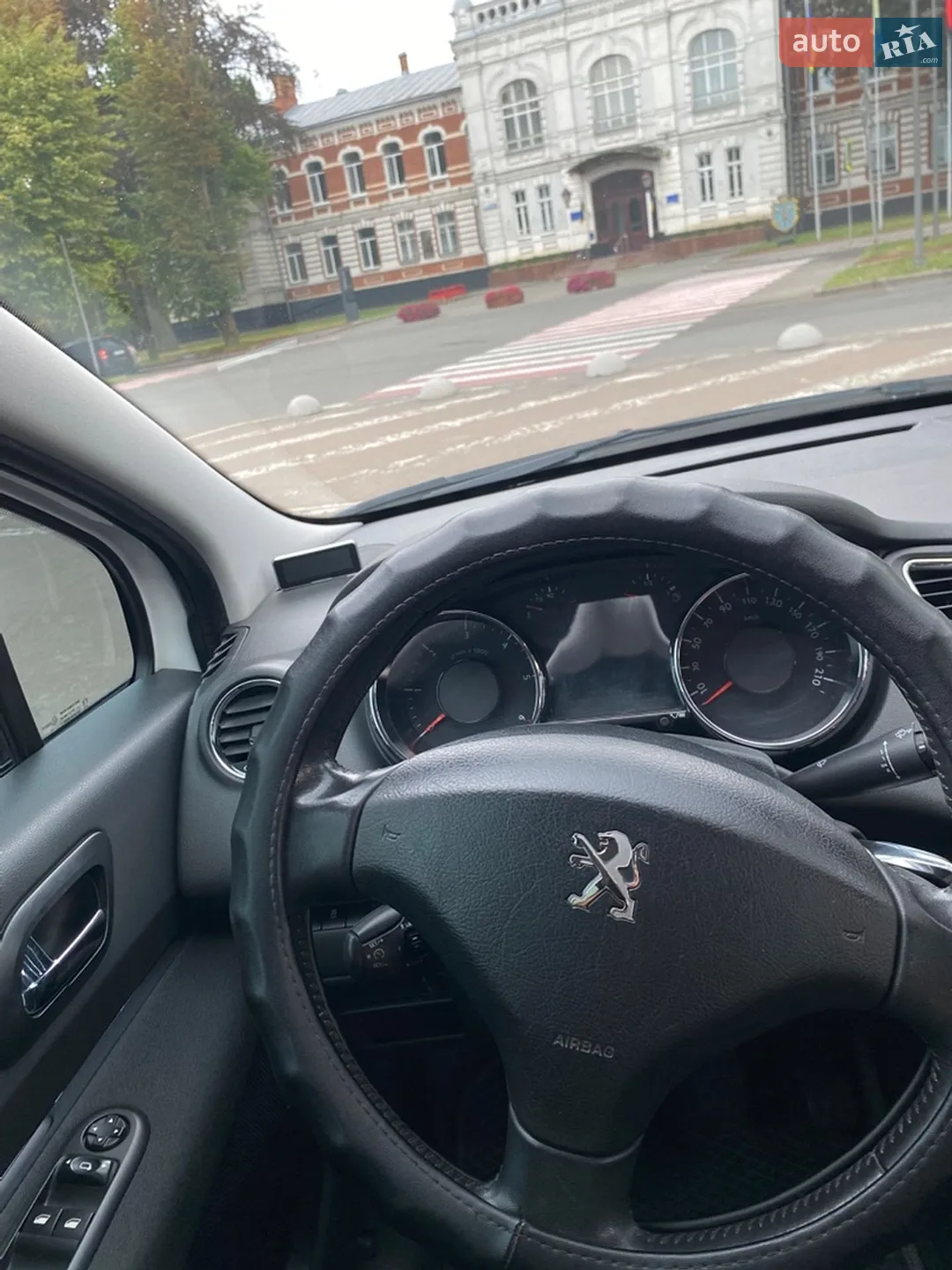 2015 Peugeot 5008 - мініатюра 20