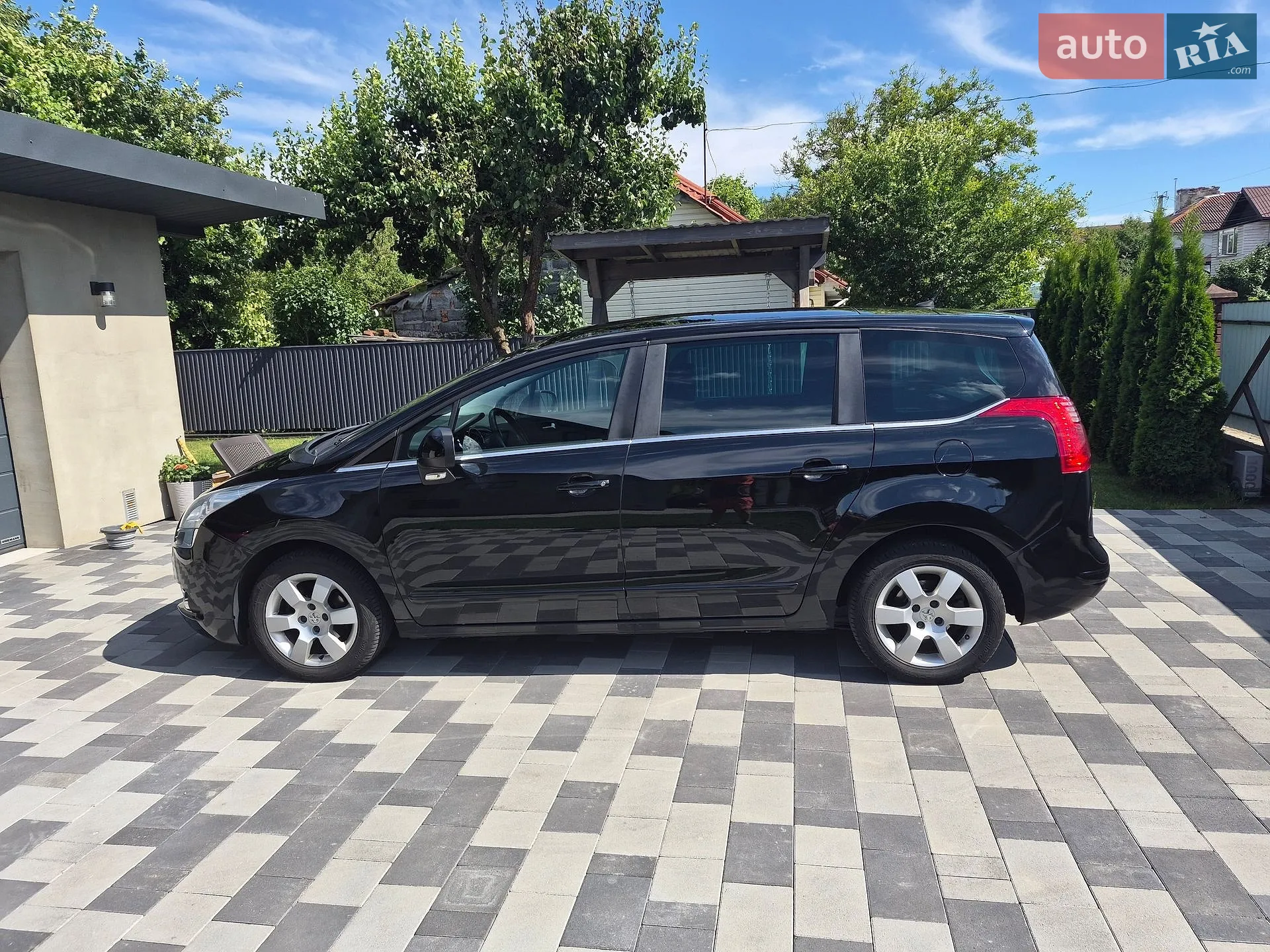 2010 Peugeot 5008 - мініатюра 15