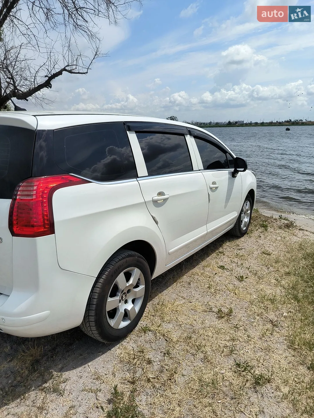 2016 Peugeot 5008 - мініатюра 14