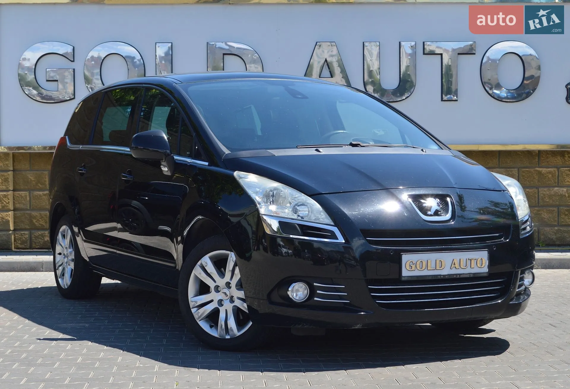 2010 Peugeot 5008 - фото 1