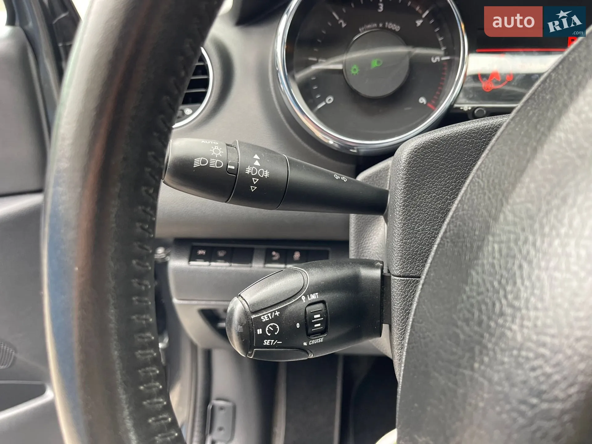 2016 Peugeot 5008 - мініатюра 17