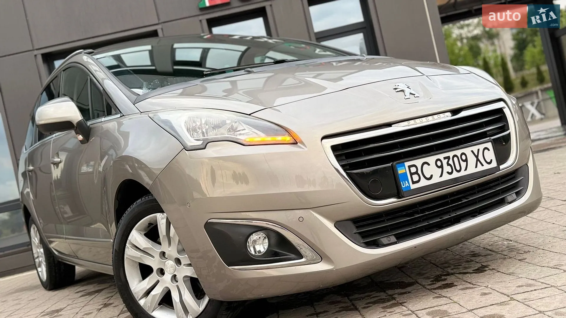 2015 Peugeot 5008 - мініатюра 15