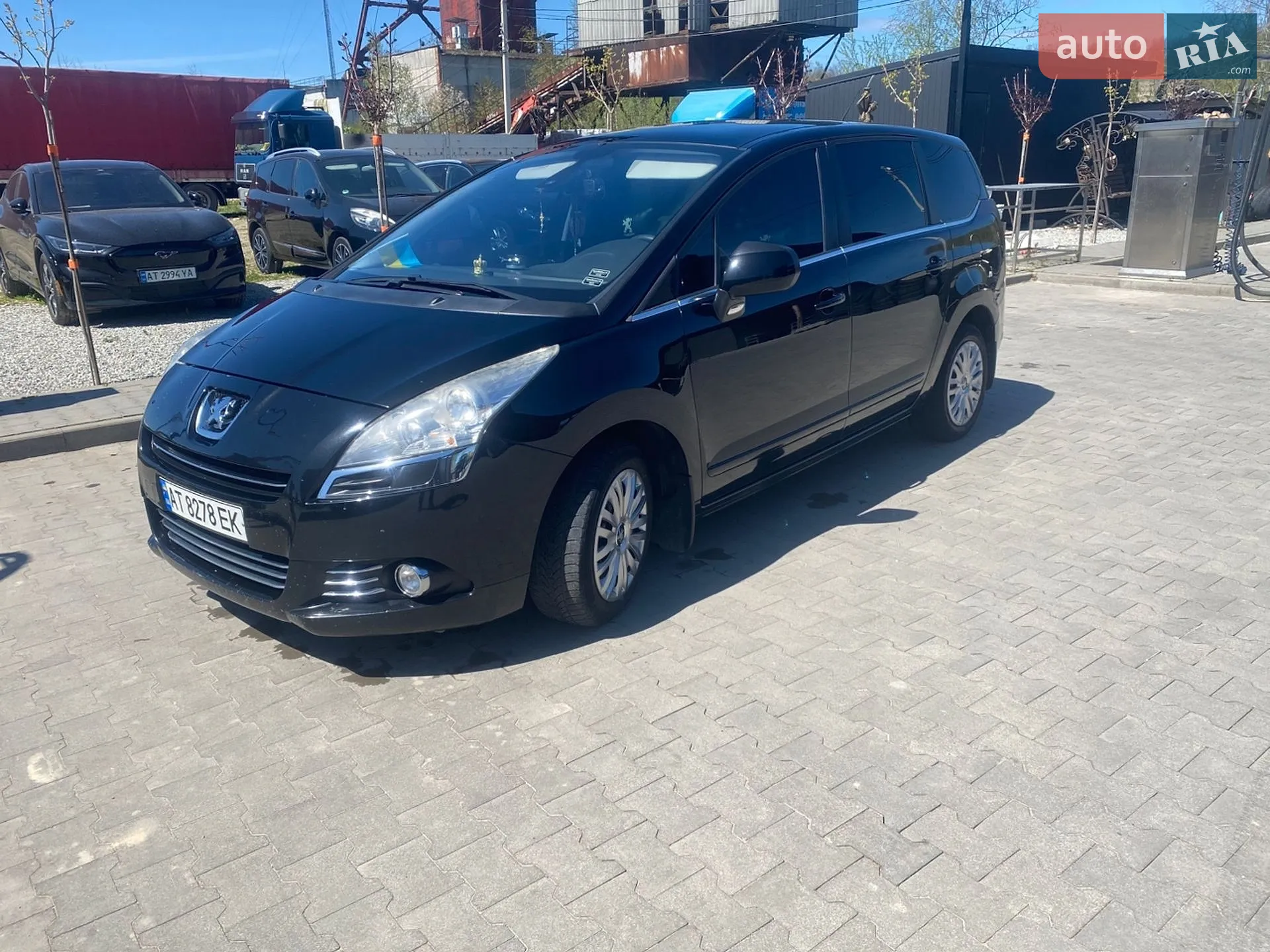 2010 Peugeot 5008 - мініатюра 2