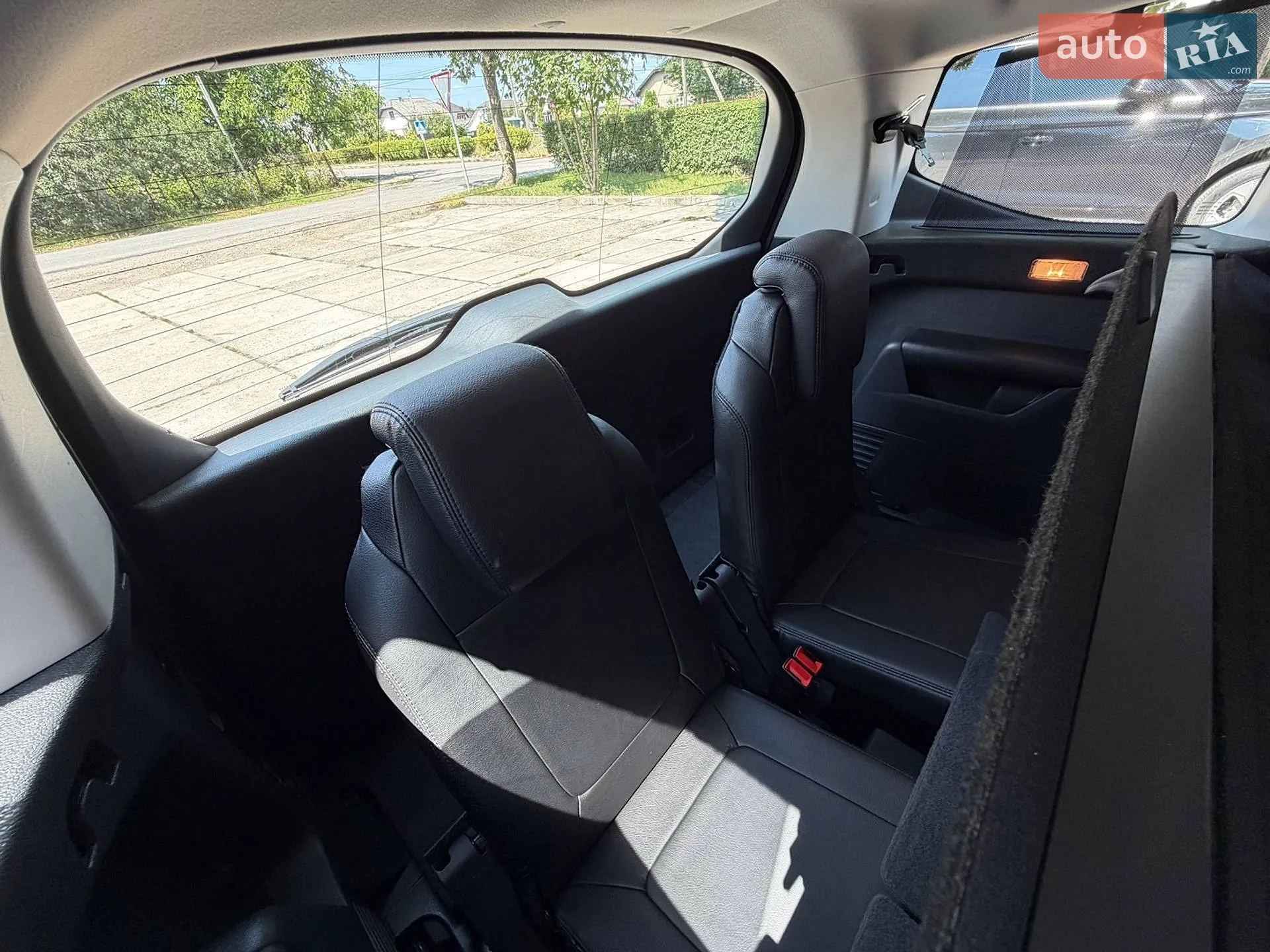 2010 Peugeot 5008 - мініатюра 47