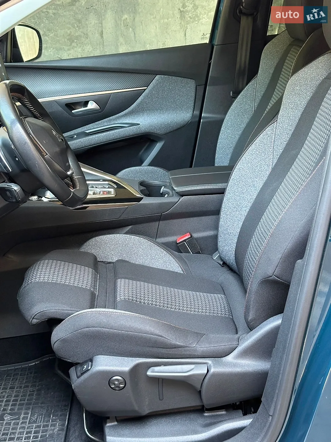 2021 Peugeot 5008 - мініатюра 16