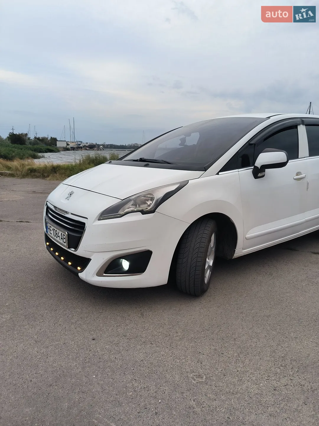 2016 Peugeot 5008 - мініатюра 3