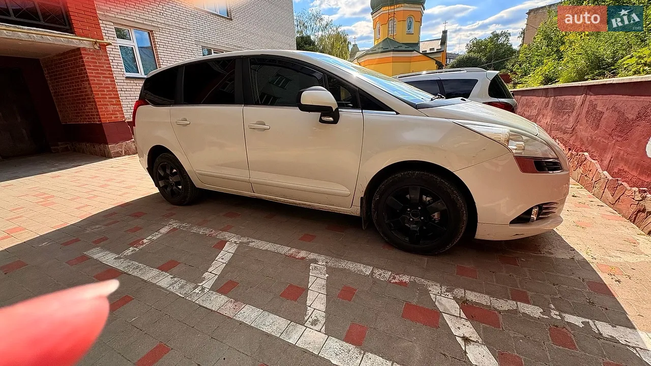 2010 Peugeot 5008 - мініатюра 8