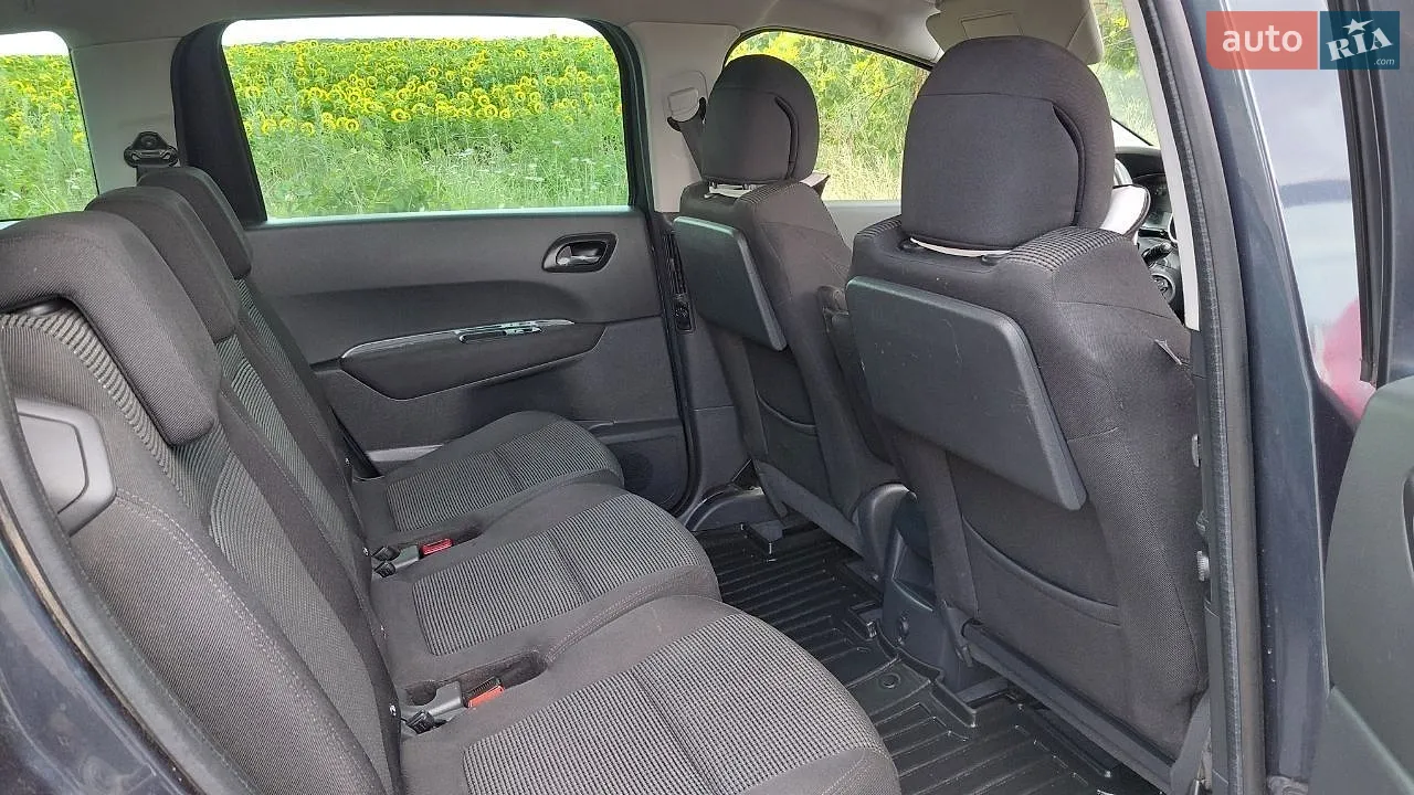 2011 Peugeot 5008 - мініатюра 14