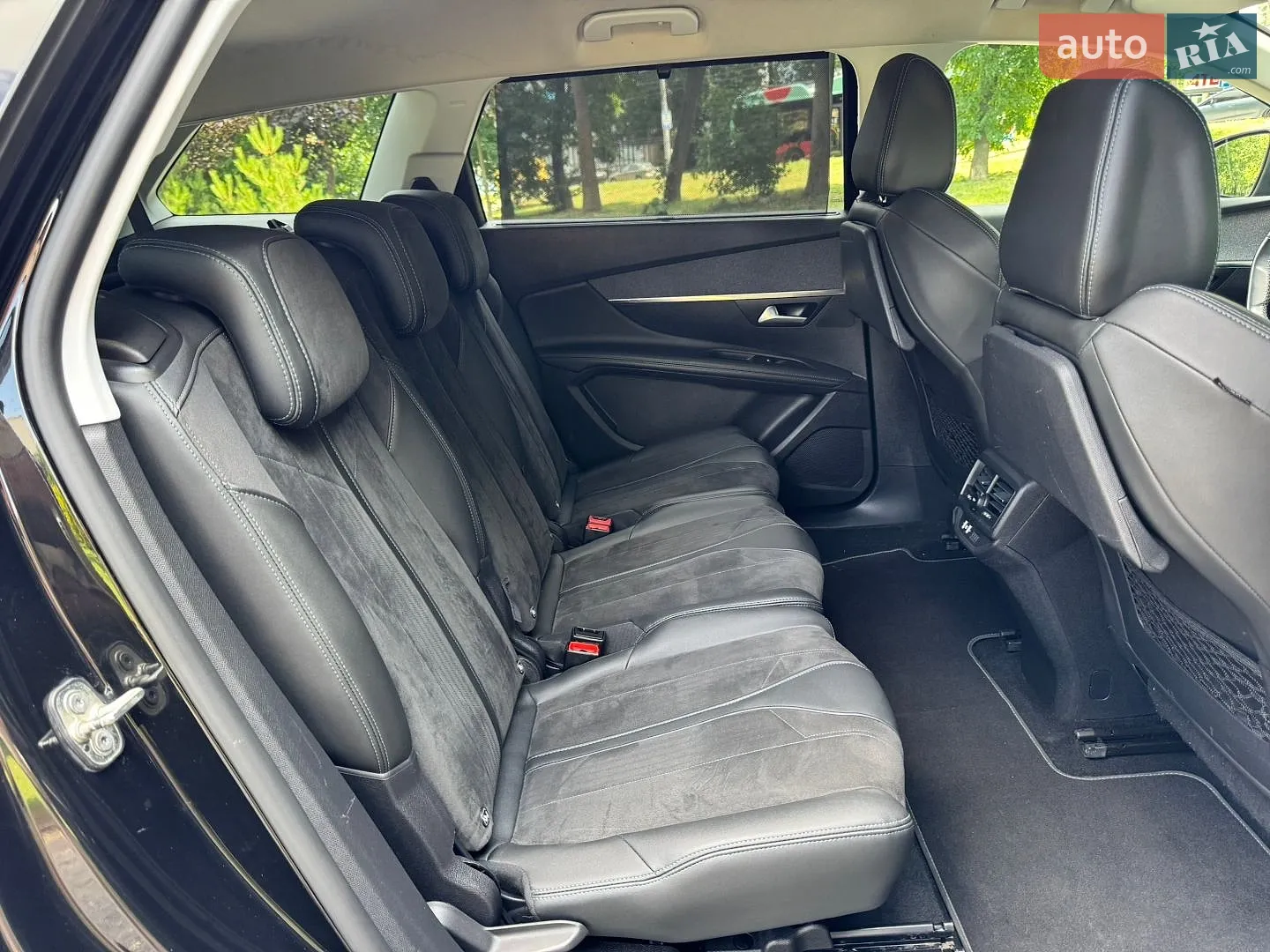 2020 Peugeot 5008 - мініатюра 24