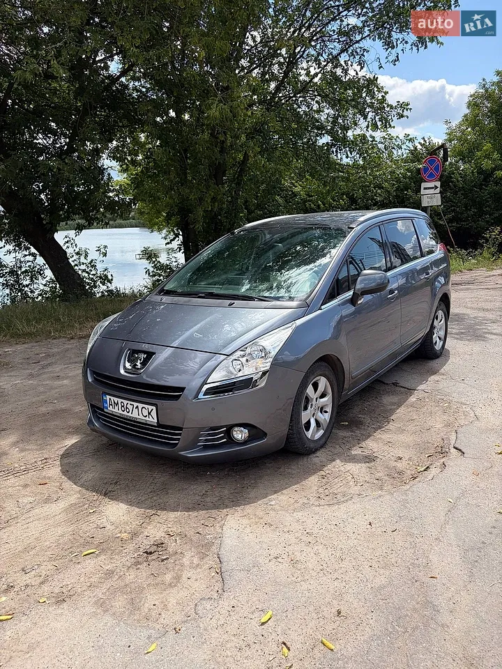 2011 Peugeot 5008 - мініатюра 20