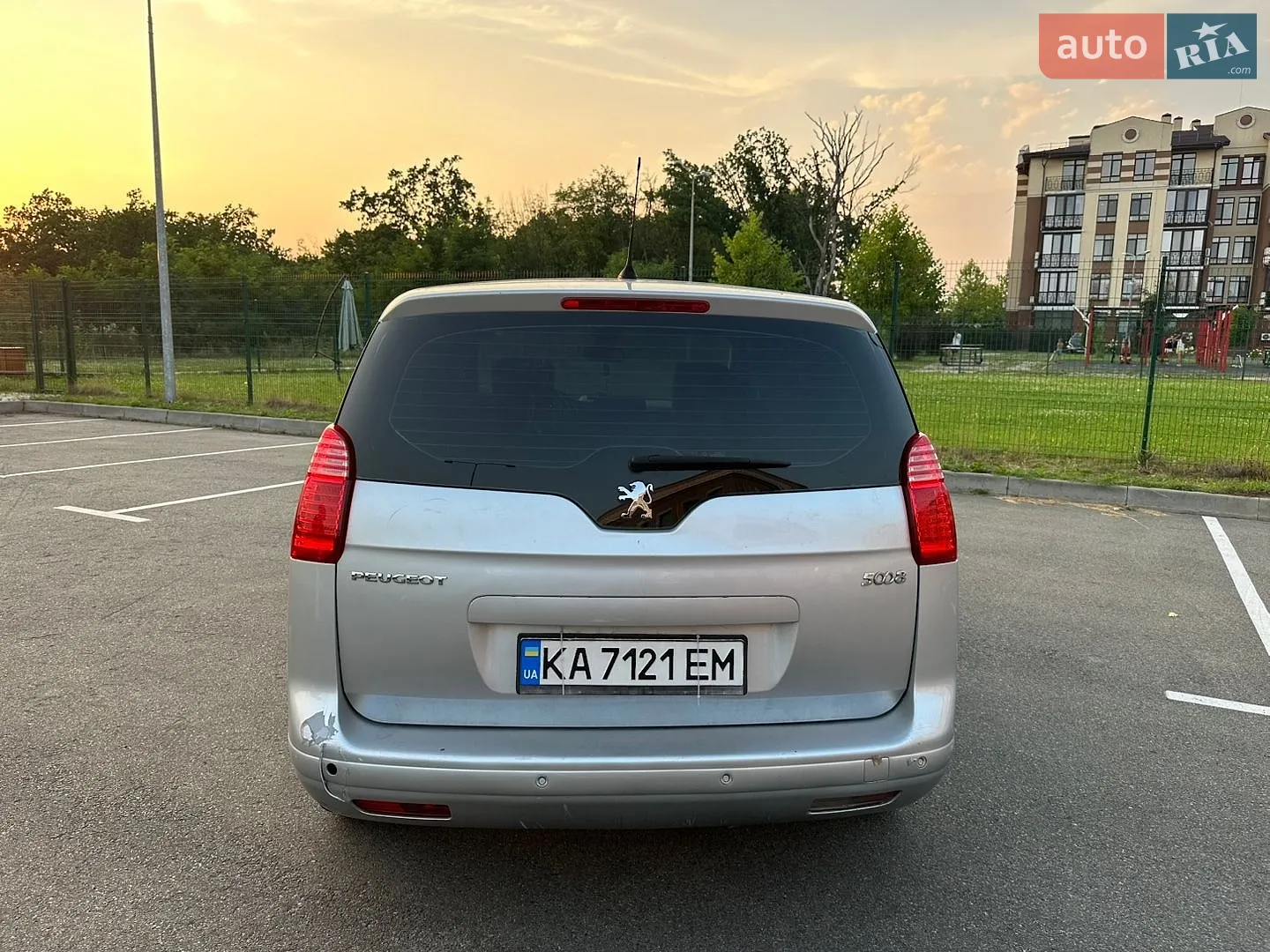 2010 Peugeot 5008 - мініатюра 7