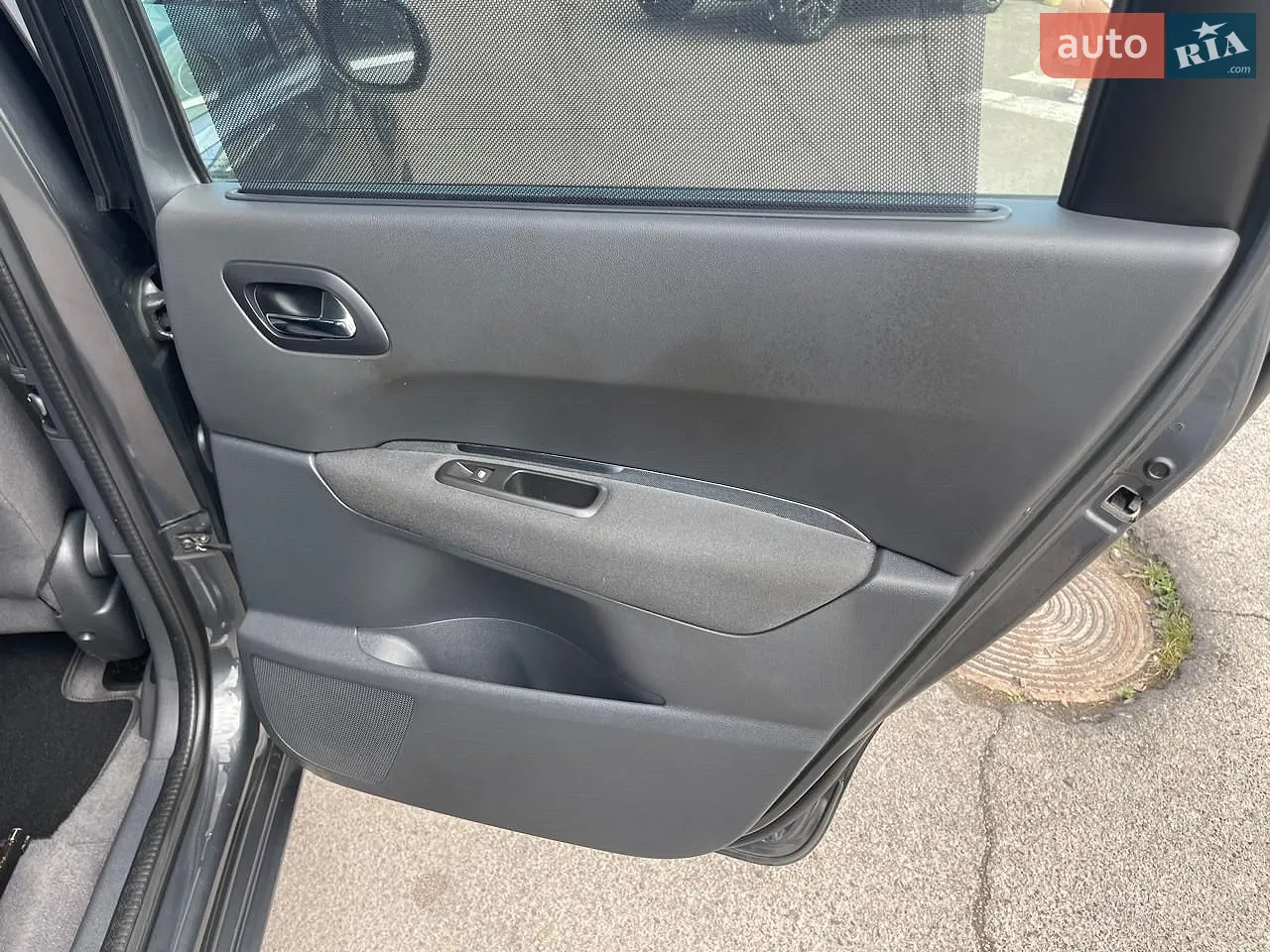 2016 Peugeot 5008 - мініатюра 38