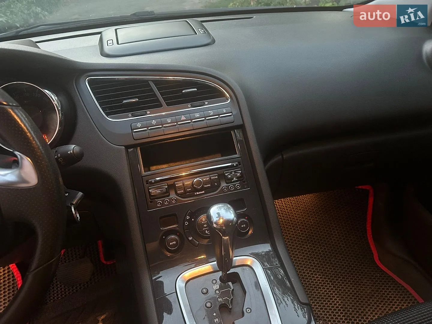 2016 Peugeot 5008 - мініатюра 8
