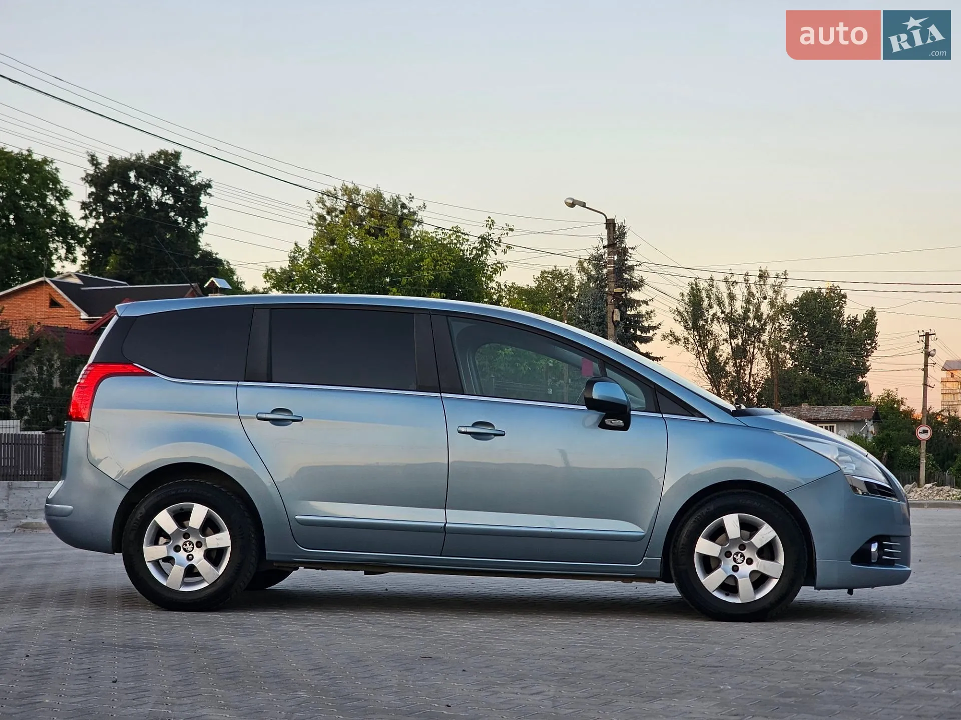 2011 Peugeot 5008 - мініатюра 37