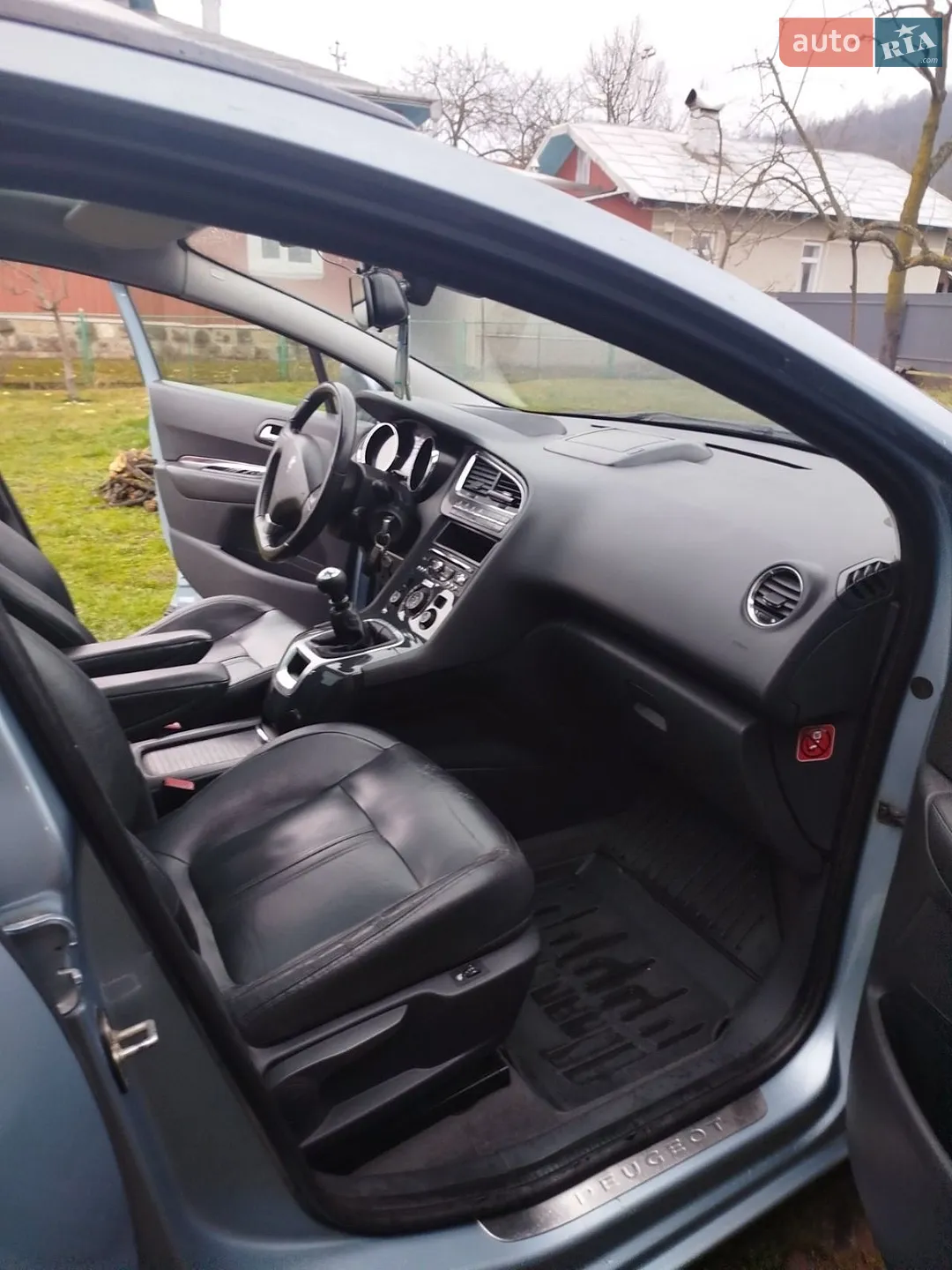 2011 Peugeot 5008 - мініатюра 13