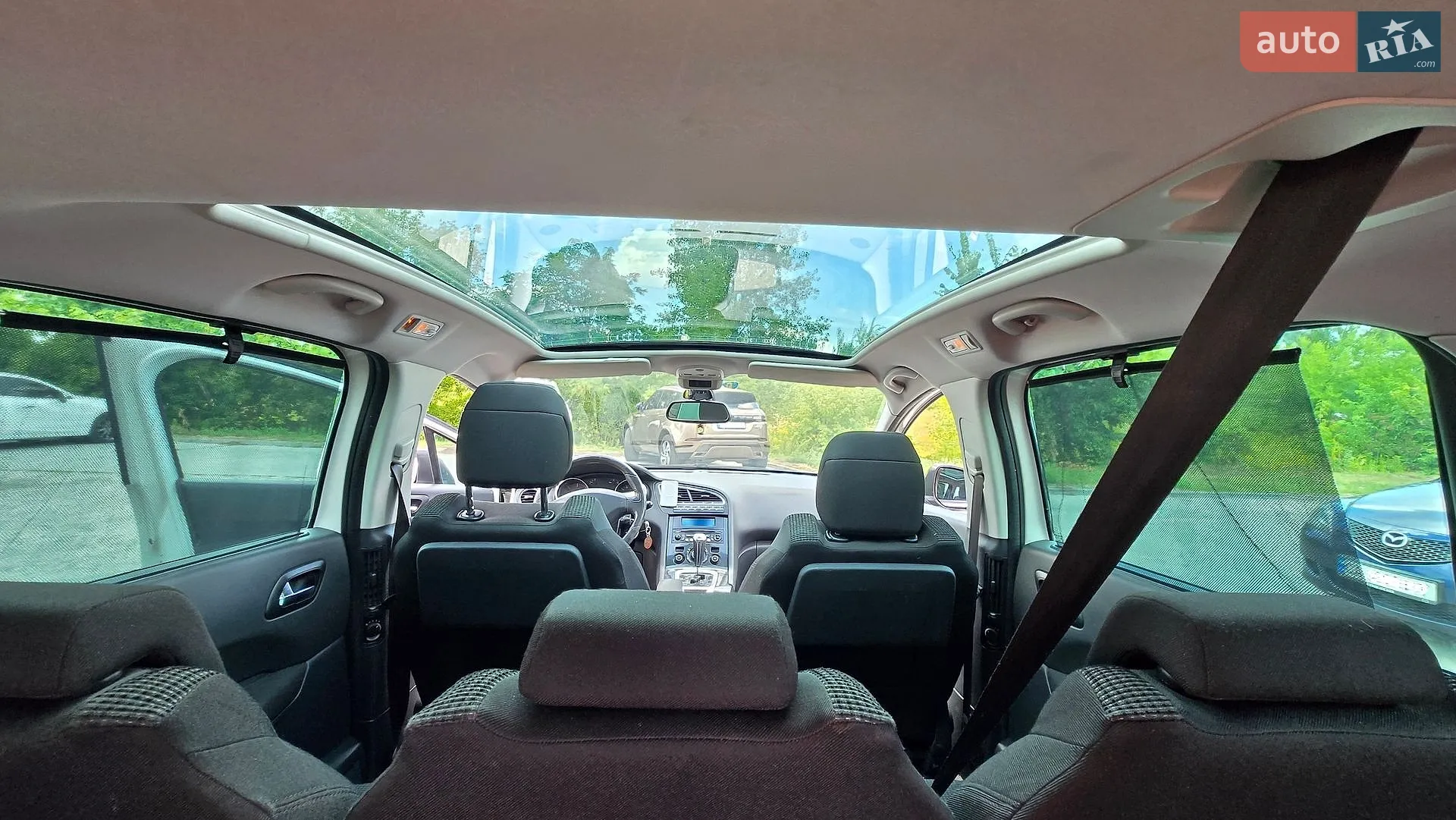 2011 Peugeot 5008 - мініатюра 14