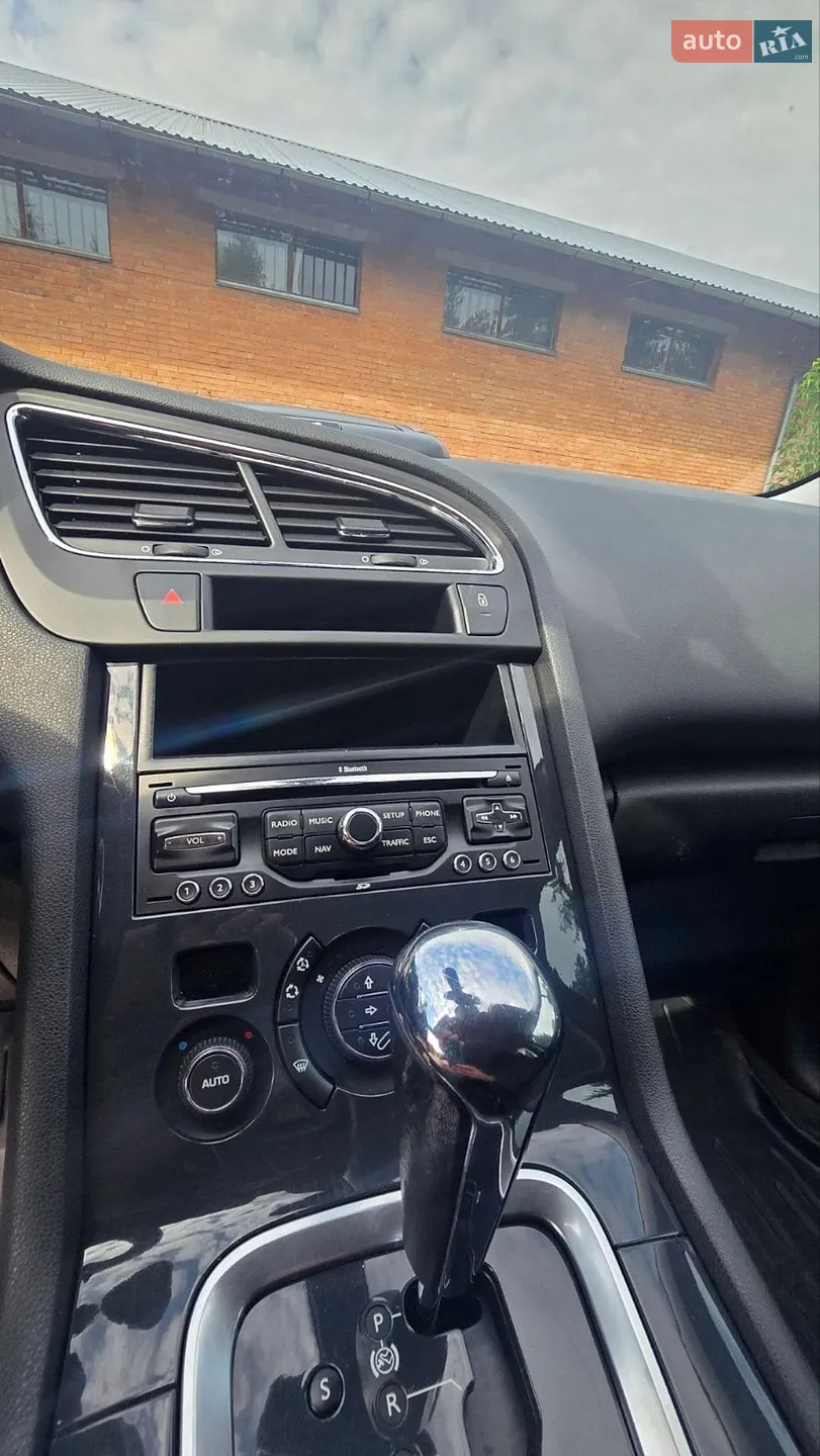 2011 Peugeot 5008 - мініатюра 41