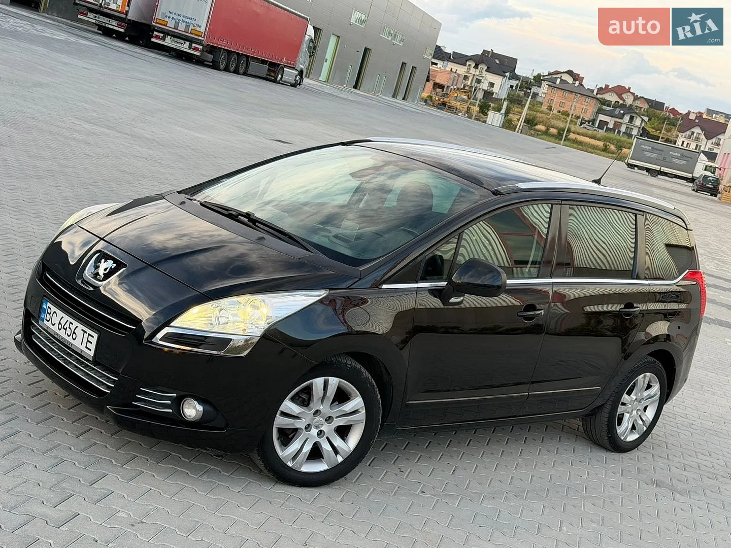 2010 Peugeot 5008 - мініатюра 4