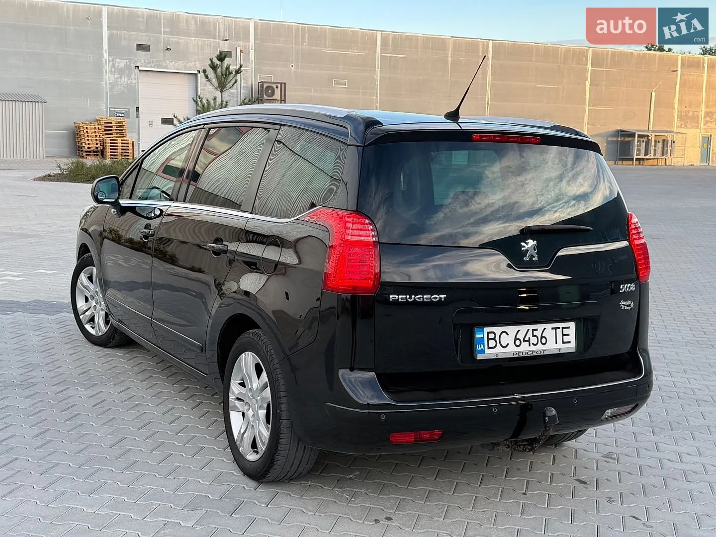 2010 Peugeot 5008 - мініатюра 18