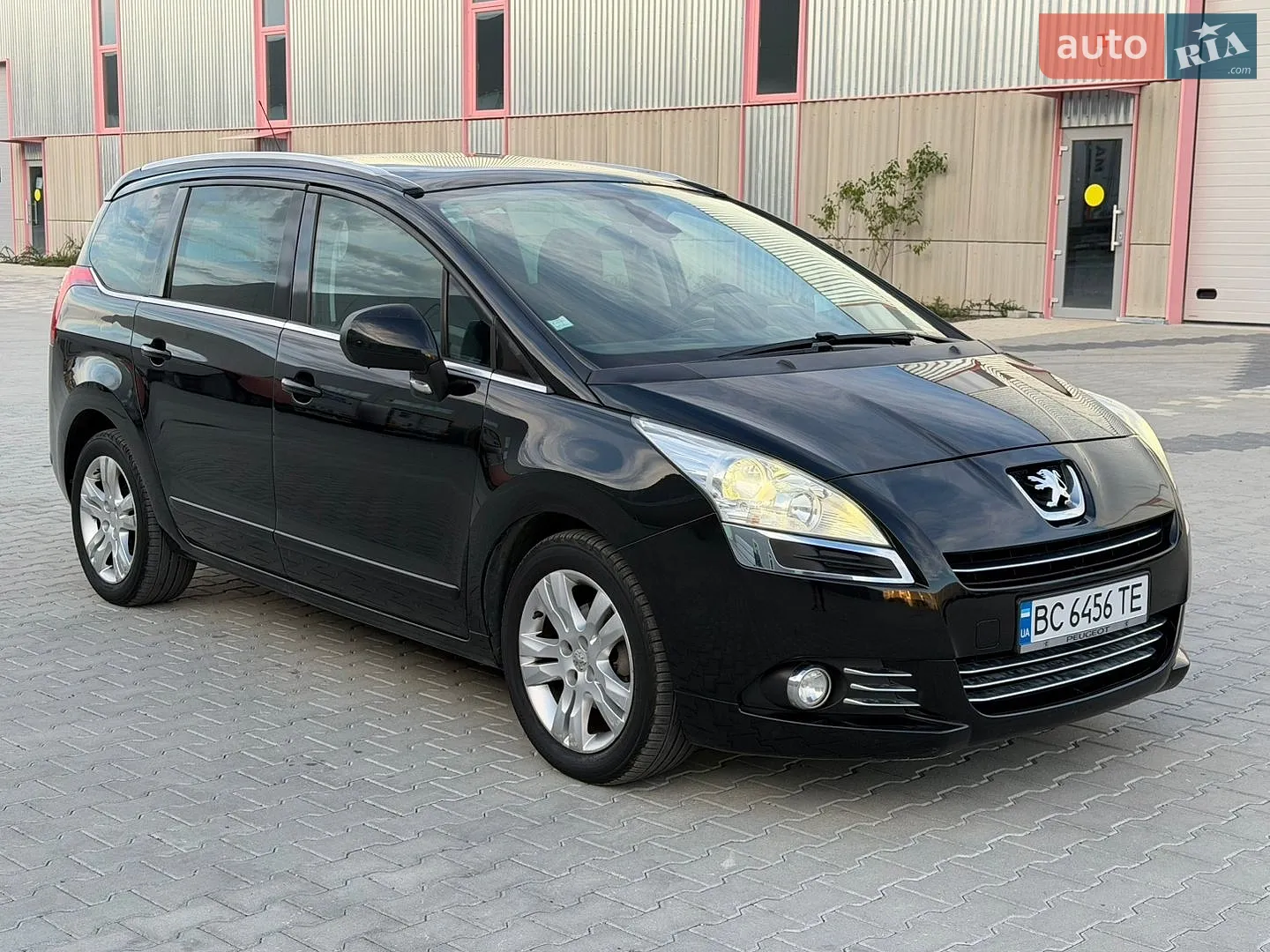 2010 Peugeot 5008 - мініатюра 23