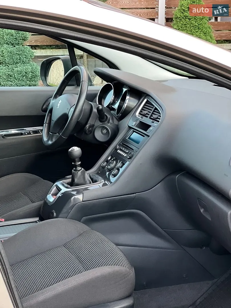 2012 Peugeot 5008 - мініатюра 31