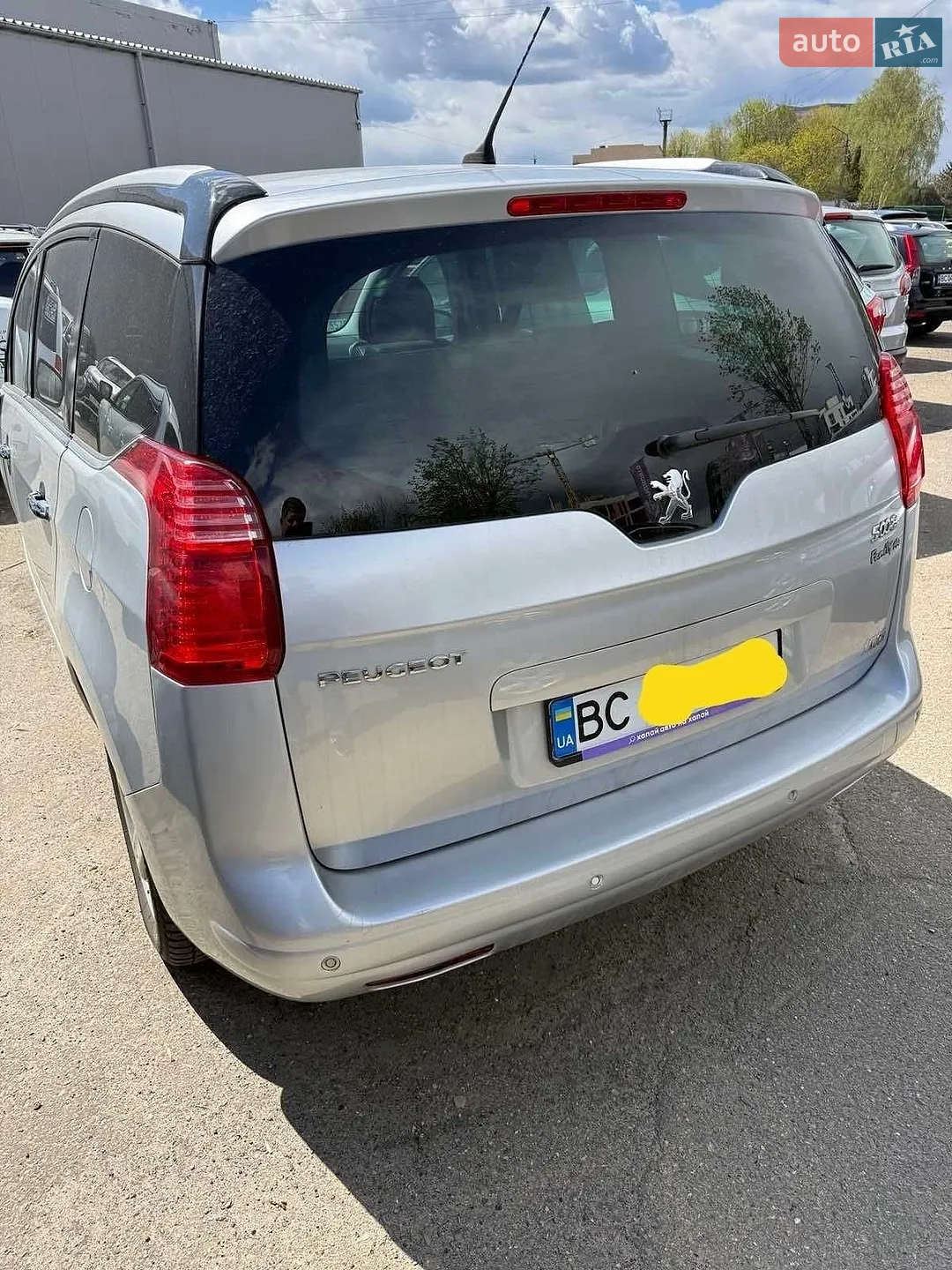 2010 Peugeot 5008 - мініатюра 2