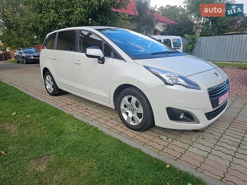 Peugeot 5008