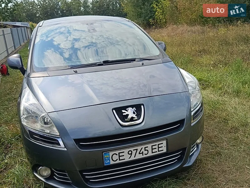 Peugeot 5008