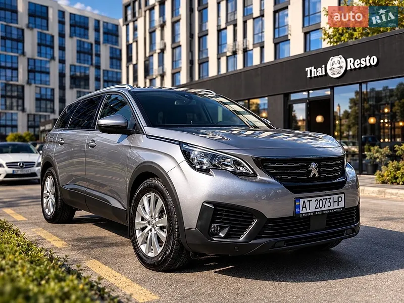 Peugeot 5008 2017