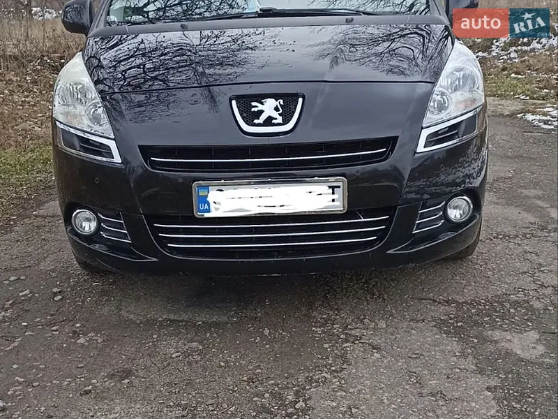 Peugeot 5008
