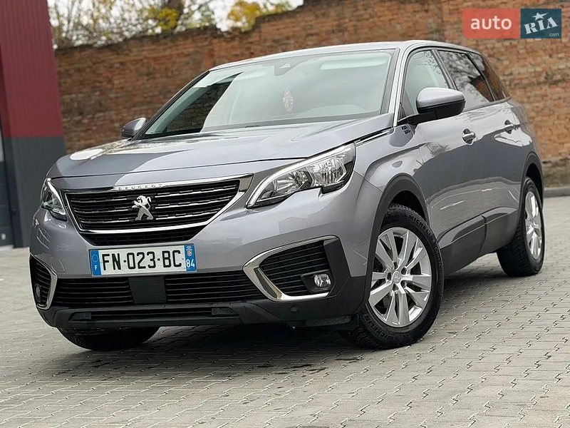 Peugeot 5008