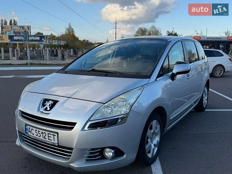 Peugeot 5008