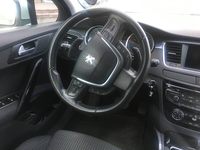 Седан Peugeot 508 2011 в Каменском