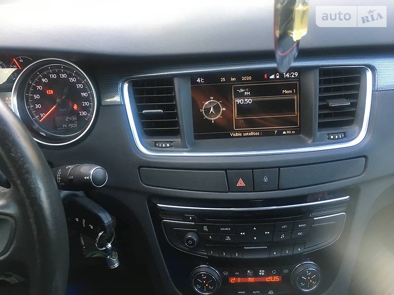 Седан Peugeot 508 2011 в Каменском