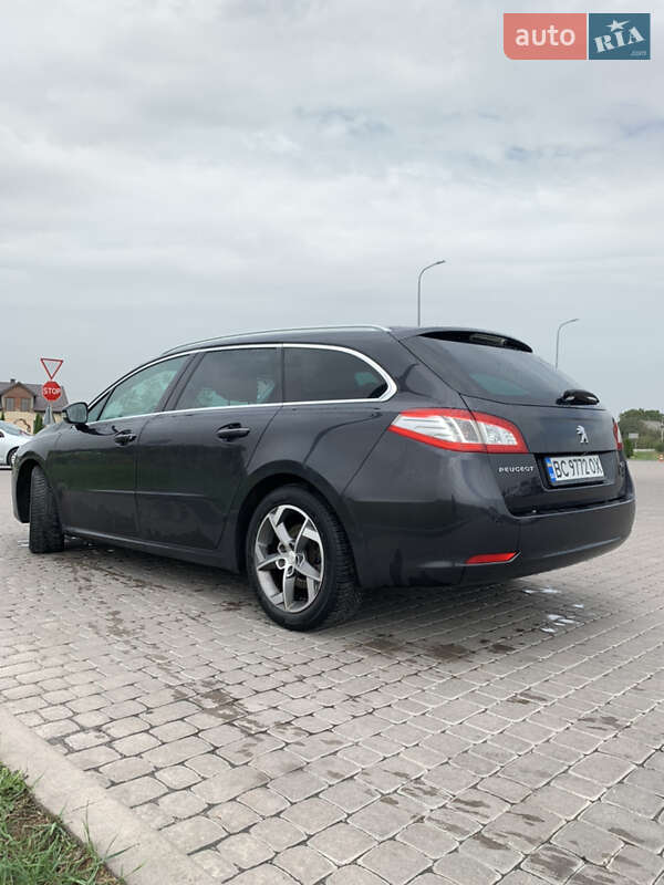 Универсал Peugeot 508 2015 в Комарному