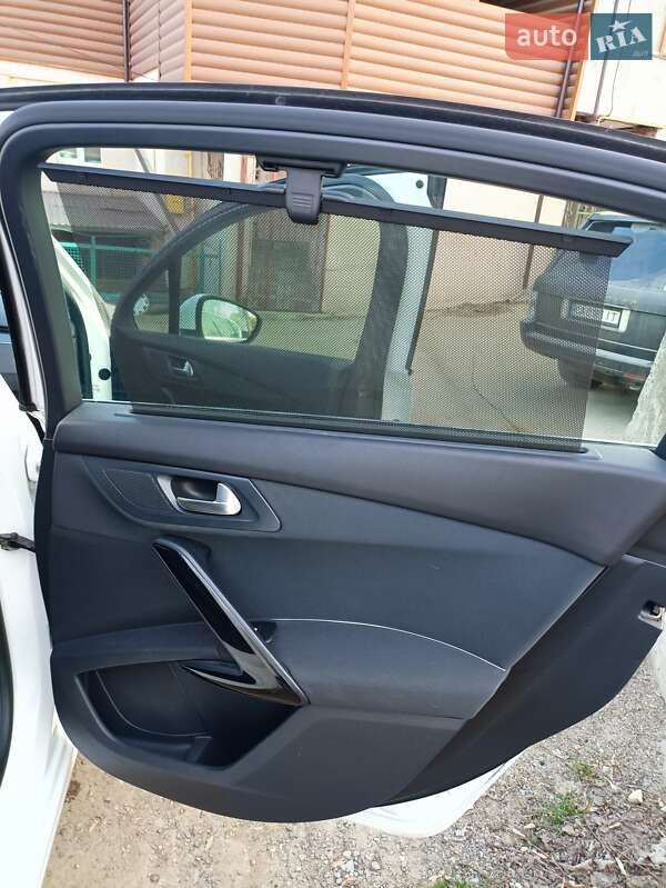 Седан Peugeot 508 2012 в Виннице