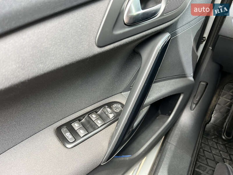 Седан Peugeot 508 2015 в Полтаві