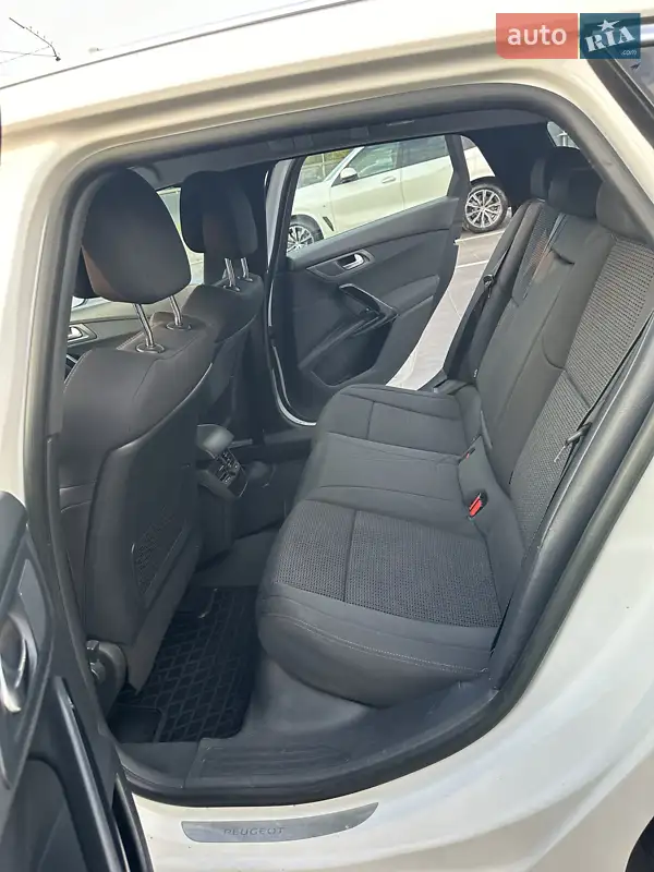 Peugeot 508 2012 VIN VF38E9HD8CL047464 фото оголошення 8 з 50