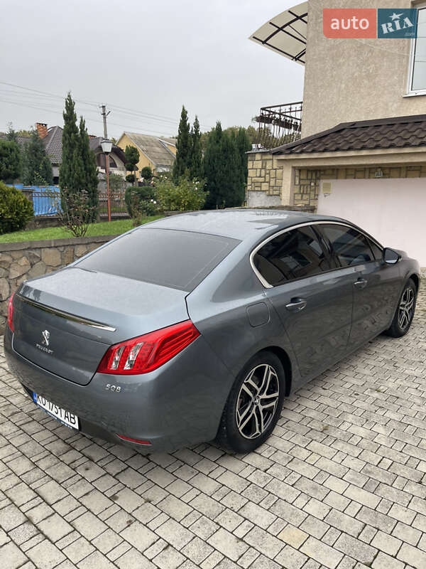 Седан Peugeot 508 2012 в Ужгороде