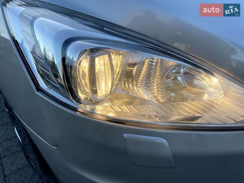 Универсал Peugeot 508 2011 в Самборе