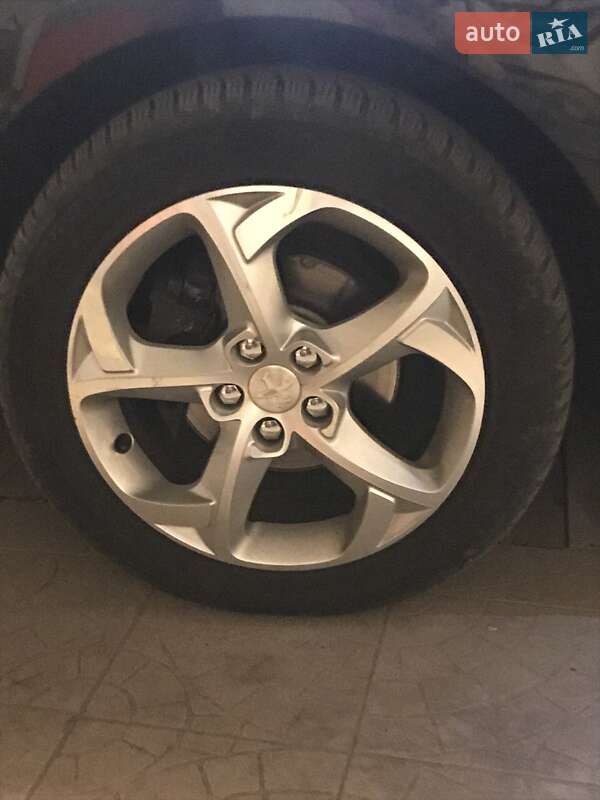 Універсал Peugeot 508 2011 в Нововолинську