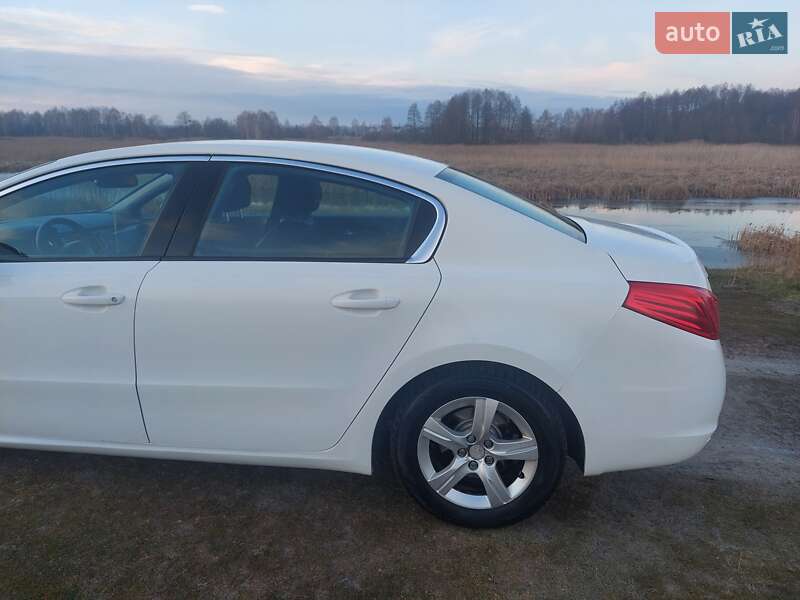 Седан Peugeot 508 2011 в Макарові