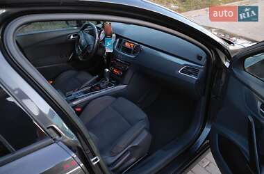Седан Peugeot 508 2012 в 