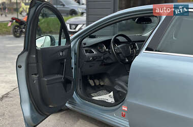 Седан Peugeot 508 2012 в 
